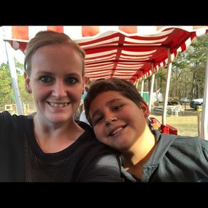 Meet your Posher, Haley